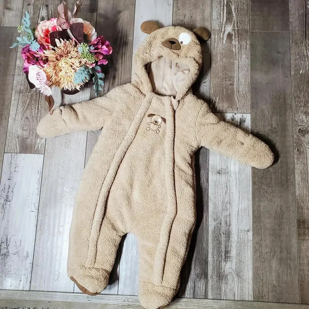 Bebe d' Amour Fuzzy Dog Bunting Snowsuit Hooded w/ Ears & Tail Size 6/9M EUC